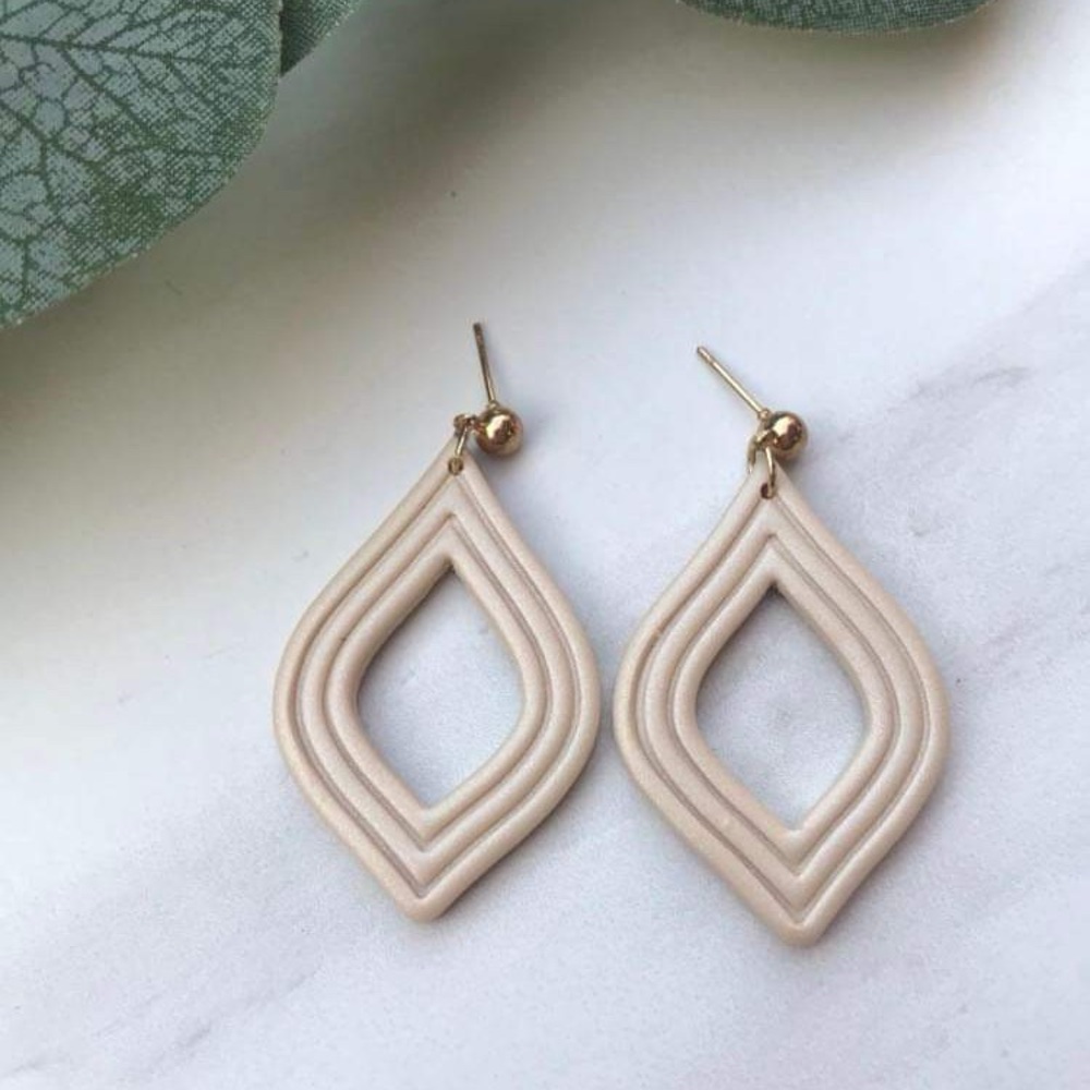 Elegant Beige Teardrop Earrings